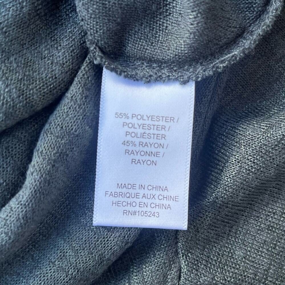 Bobeau Lightweight Twist Hem Top Gray Long Sleeve - Size Medium - Picture 8 of 9